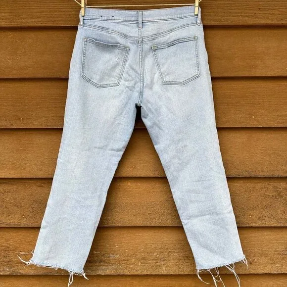 Gap Girlfriend High Rise Light Blue Denim Ankle Crop Jeans Sz 8 - Picture 6 of 13